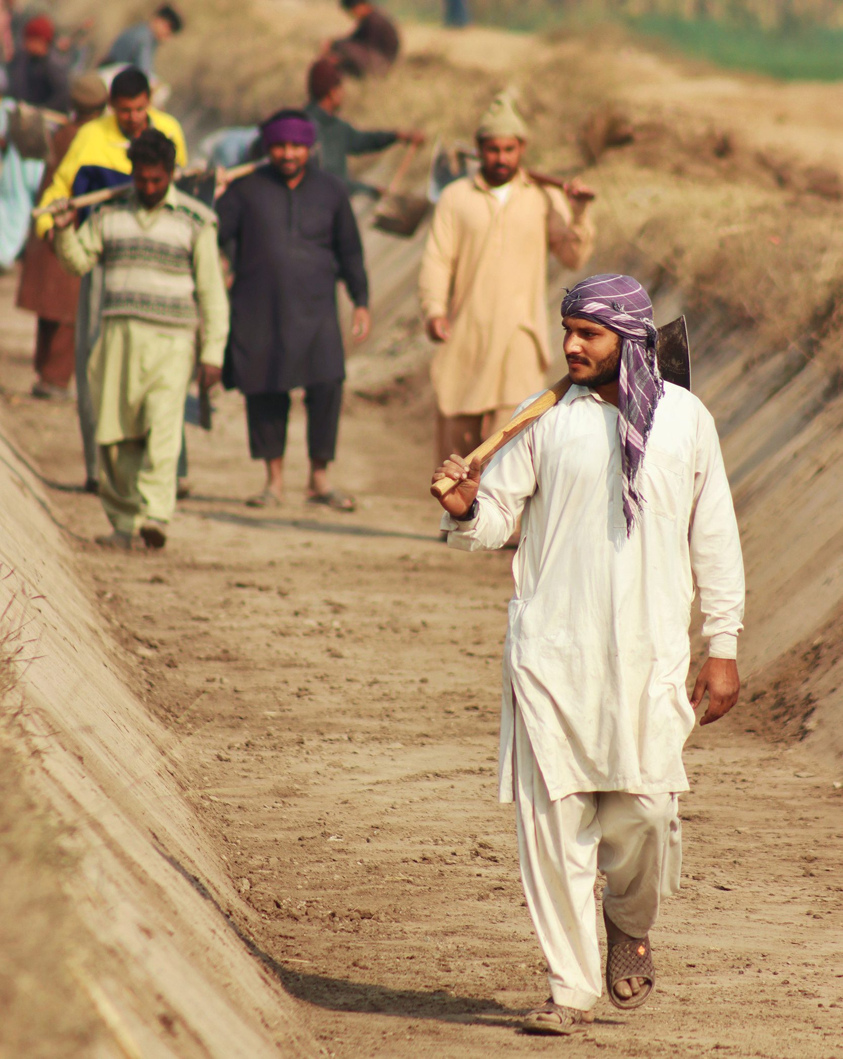 Pakistan-29898775_2500